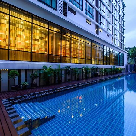 Mida Hotel Ngamwongwan - SHA Certified Nonthaburi Buitenkant foto